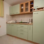 By The Sea - 4198 Apartman Vodice