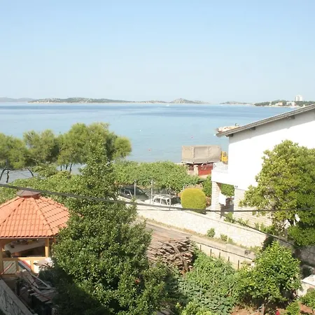 Apartman Apartments By The Sea Vodice - 4198 *