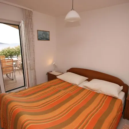 Apartment Apartments By The Sea Vodice - 4198 *