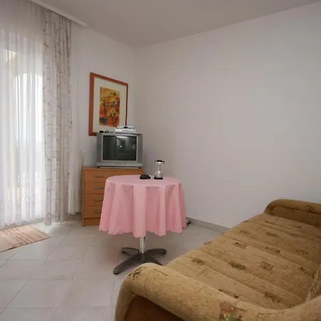 Apartment Apartments By The Sea Vodice - 4198