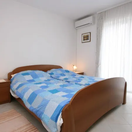 Apartments By The Sea Vodice - 4198 Apartment *