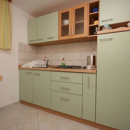 By The Sea - 4198 Appartement Vodice