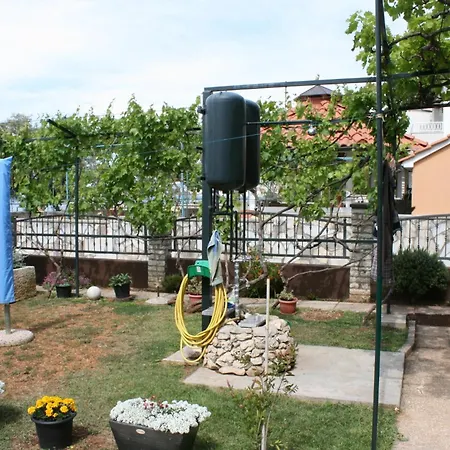 By The Sea - 4198 Appartement Vodice