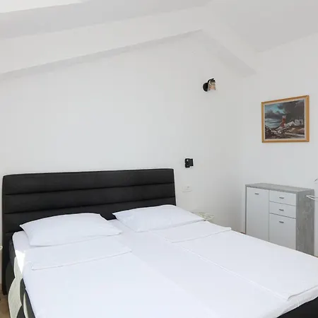 By The Sea - 4198 Apartment Vodice
