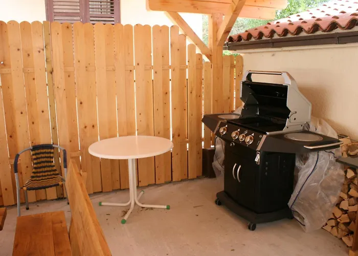 Apartments By The Sea Vodice - 4198 *